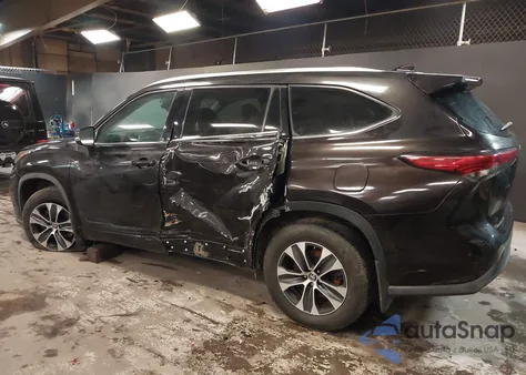2021 Toyota Highlander Xle from USA, damaged, VIN 5TDGZRBH2MS080433